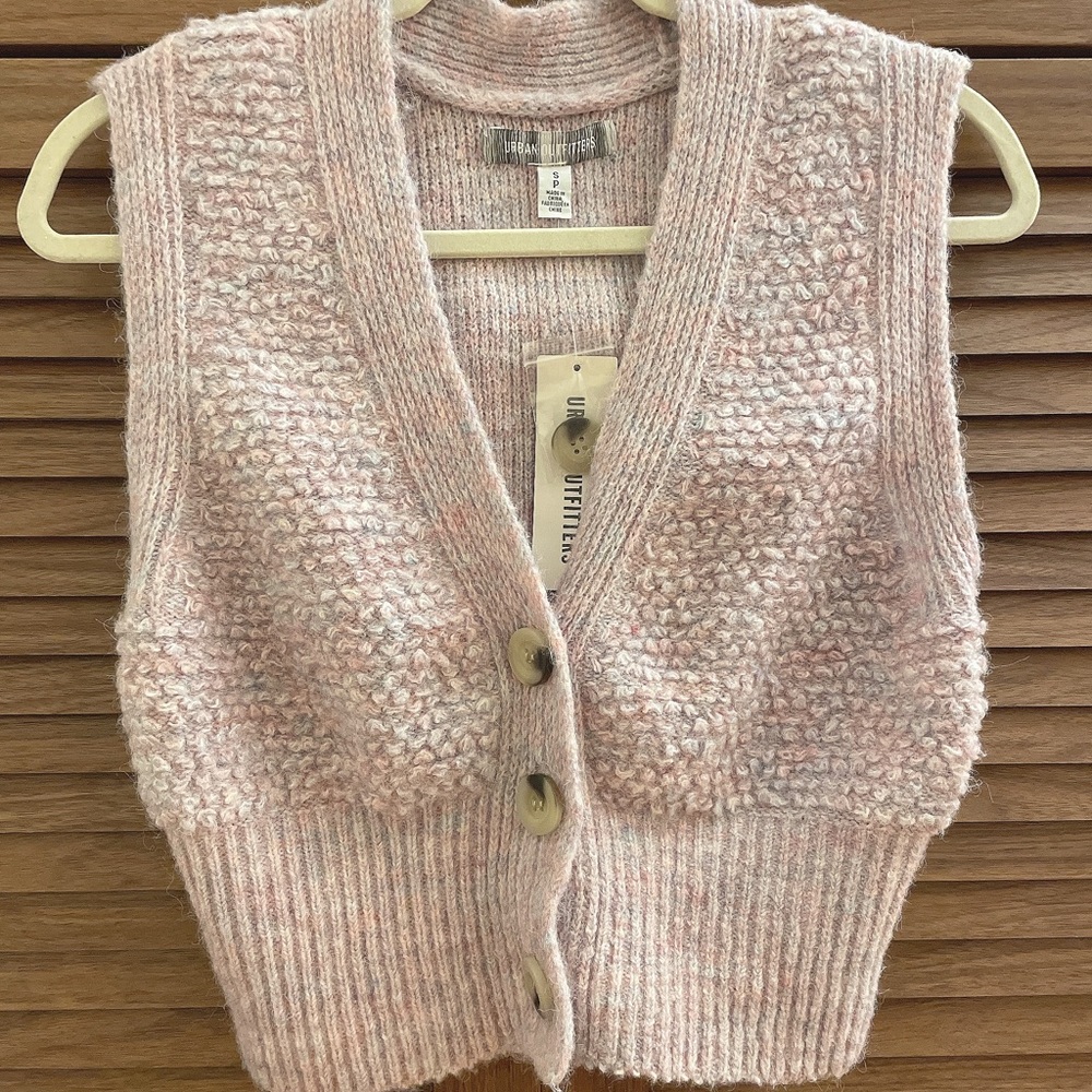 Sweater Vest